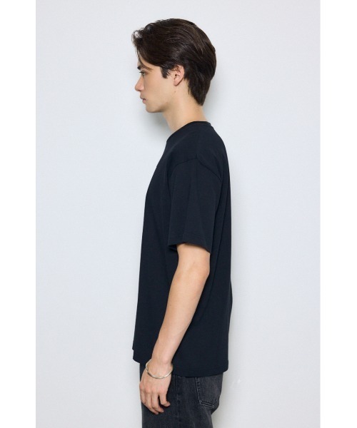 AZUL by moussy(アズールバイマウジー)の「フォトプリント半袖TEE(Tシャツ/カットソー・メンズ・ホワイト/ブラック・MEDIUM/LARGE)」の3枚目の写真