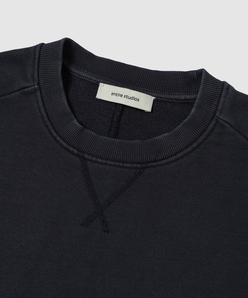 entire studios(エンタイアスタジオ)の「POD CREW(スウェット・メンズ・ネイビー・L/M/XL)」の3枚目の写真