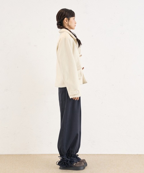 FCMM(エフシーエムエム)の「DRAWSTRING SLACKS / ドローコードスラックス(スラックス・レディース・ネイビー/ブラウン/チャコールグレー・SMALL/MEDIUM/LARGE)」の8枚目の写真