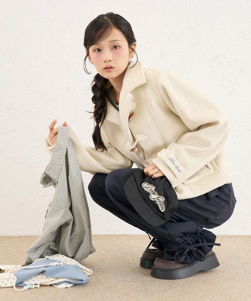 FCMM(エフシーエムエム)の「DRAWSTRING SLACKS / ドローコードスラックス(スラックス・レディース・ネイビー/ブラウン/チャコールグレー・SMALL/MEDIUM/LARGE)」の16枚目の写真