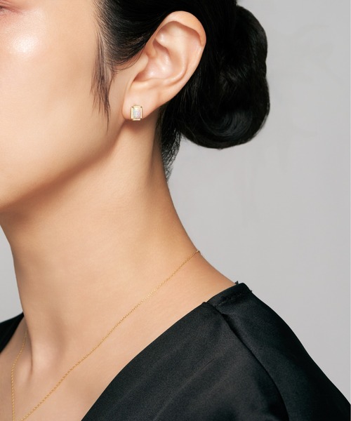 Jewel closet by L&Co.(ジュエルクローゼットバイエルアンドコー)の「K10 カラーストーン ピアス(ピアス(両耳用)・レディース・ゴールド系2/ゴールド系1/ゴールド系3・FREE)」の11枚目の写真