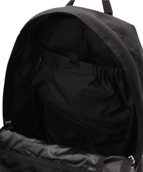 GREGORY（グレゴリー）の「GREGORY/グレゴリー OVERHEAD DAY/オーバーヘッドデイ（バックパック/リュック・メンズ・ブラック/その他1/その他2/その他3/その他4/その他5/ダークブラック/カモフラージュ・FREE）」の18枚目の写真