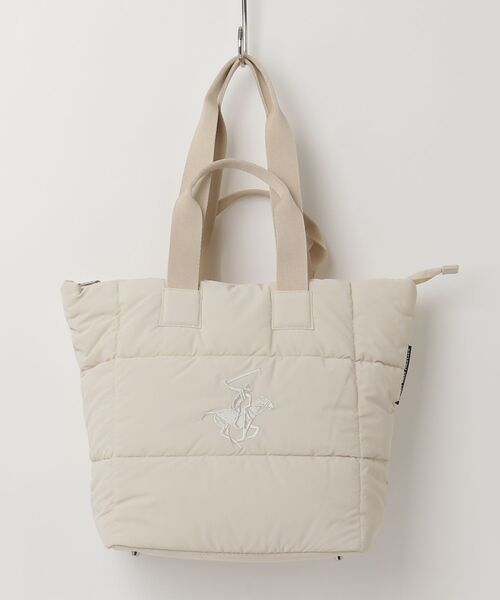 BEVERLY HILLS POLO CLUB(ビバリーヒルズポロクラブ)の「【BEVERLY HILLS POLO CLUB / ビバリーヒルズポロクラブ】ダブルハンドル パファートートバッグ(ショルダーバッグ・レディース・ネイビー/ブラック/グレイッシュベージュ・FREE)」の2枚目の写真
