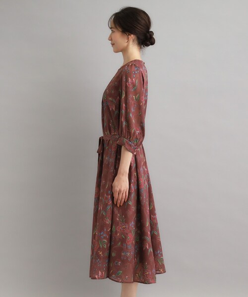 LAURA ASHLEY(ローラアシュレイ)の「【洗える/カラー&無地展開あり】アーシャ柄 ジャカードワンピース(ワンピース・レディース・ブラック/ブラック系/ワイン系1・40/38)」の20枚目の写真