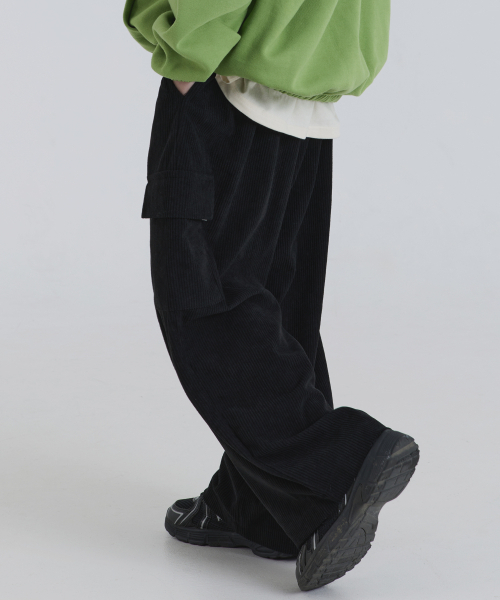PIANER KIDS（ピアネールキッズ）の「コーデュロイ バンディング カーゴパンツ（ブラック）（その他パンツ・レディース・ブラック・S(120-130cm)/M(130-140cm)/L(140-150cm)/XL(150-160㎝)）」の4枚目の写真