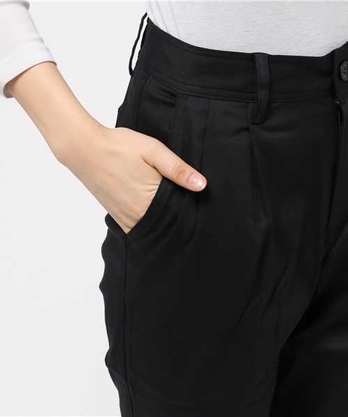 REAL CUBE（リアルキューブ）の「REAL CUBE やわらかストレッチサルエルパンツ（その他パンツ・レディース・ネイビー/ブラック/カーキ/オフホワイト・S/M）」の8枚目の写真