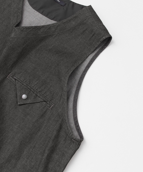 URBAN RESEARCH DOORS MENS（アーバンリサーチ ドアーズ メンズ）の「DOORS コーマデニムP/Oベスト（ベスト・メンズ・ブラック/インディゴブルー・40/38）」の16枚目の写真