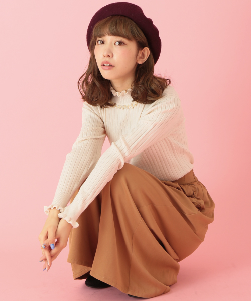 earth music&ecology(アースミュージックアンドエコロジー)の「【2016Autumn】《ハイハイハイネック》ニットプルオーバー(ニット/セーター・レディース・杢グレー/ネイビー/サックスブルー/レッド/ブラック/ブルーグリーン/アイボリー/ピンクベージュ/キャメル/マスタード・LARGE/L/M/S/MEDIUM/SMALL)」の2枚目の写真