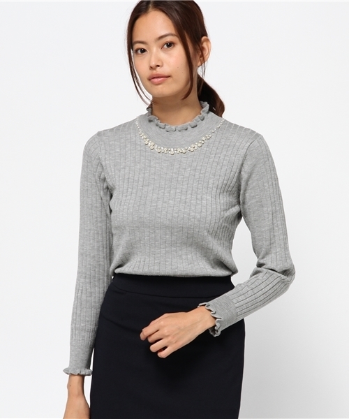 earth music&ecology(アースミュージックアンドエコロジー)の「【2016Autumn】《ハイハイハイネック》ニットプルオーバー(ニット/セーター・レディース・杢グレー/ネイビー/サックスブルー/レッド/ブラック/ブルーグリーン/アイボリー/ピンクベージュ/キャメル/マスタード・LARGE/L/M/S/MEDIUM/SMALL)」の18枚目の写真