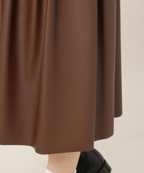 BEAUTY&YOUTH UNITED ARROWS(ビューティーアンドユースユナイテッドアローズ)の「BY フェイクレザープリーツタックスカート◆(スカート・レディース・ブラック/ダークブラウン・FREE)」の4枚目の写真
