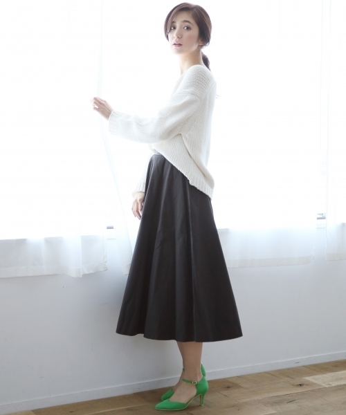 A part by（アパートバイ）の「【CLASSY.6月号掲載】CPNキリカエミディスカート 748118 （スカート・レディース・ベージュ/アイボリー/ダークネイビー/ピンク/レッド・LARGE/MEDIUM）」の13枚目の写真