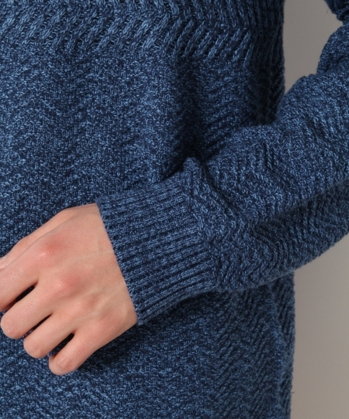 RAGEBLUE（レイジブルー）の「アクリル/コットン編地切り替えニットクルー/748368（ニット/セーター・メンズ・ブルー/ホワイト/ブラック/ピンク系その他/ライトブルー/ベージュ・LARGE/MEDIUM/SMALL）」の9枚目の写真