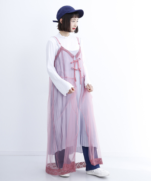 MERLOT（メルロー）の「チュールレースキャミソールロングワンピース1428（ワンピース・レディース・ブラック/オフホワイト/ピンク/オレンジ・FREE）」の11枚目の写真