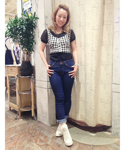 Chico(チコ)の「ベーシックスキニーPT(その他パンツ・レディース・ブルー/ネイビー/ブラック/ホワイト/イエロー・MEDIUM/X-SMALL/SMALL)」の5枚目の写真