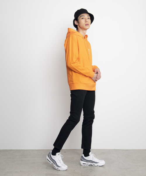 WEGO（ウィゴー）の「WEGO/ストリートプリントプルパーカー（パーカー・メンズ・ホワイト/ブラック/ホワイト系その他/オレンジ系その他・SMALL/MEDIUM/LARGE）」の22枚目の写真