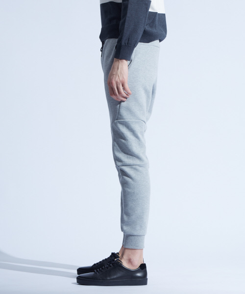 NIKE（ナイキ）の「【NIKE】テックフリースジョガーパンツ（その他パンツ・メンズ・ブラック/グレー・1/2/3）」の4枚目の写真