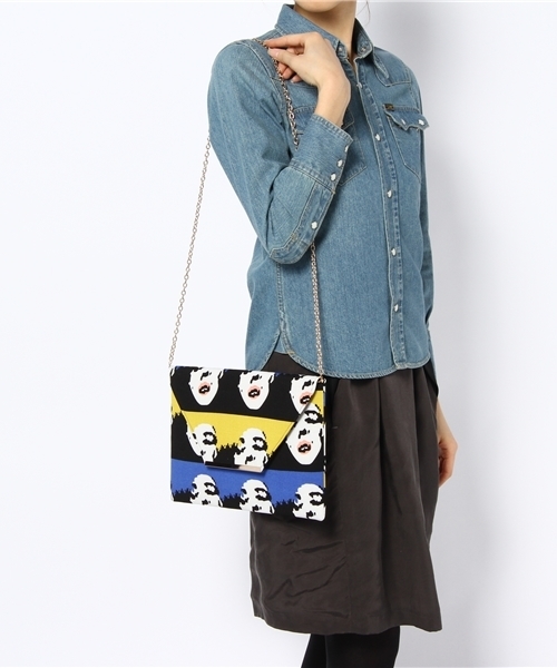 ROSE BUD（ローズバッド）の「(TOP BEAUTY) EVS1-5088-2 HANDBAG（クラッチバッグ・レディース・ブルー/ブルー系その他/ベージュ・ONE SIZE）」の6枚目の写真