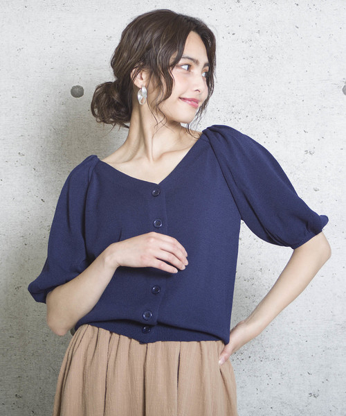 LUGG NAGG（ラグナグ）の「【Jewelobe/ ジュエローブ】2wayボリューム袖ニット（カーディガン/ボレロ・レディース・ベージュ/ネイビー/ブラウン/オレンジ/グリーン・FREE）」の2枚目の写真