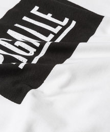 在庫有り国内送◆ PIGALLE ピガールボックスロゴ Tシャツ PIGALLE（ピガール）の「TEESHIRT/ BOX LOGO（Tシャツ