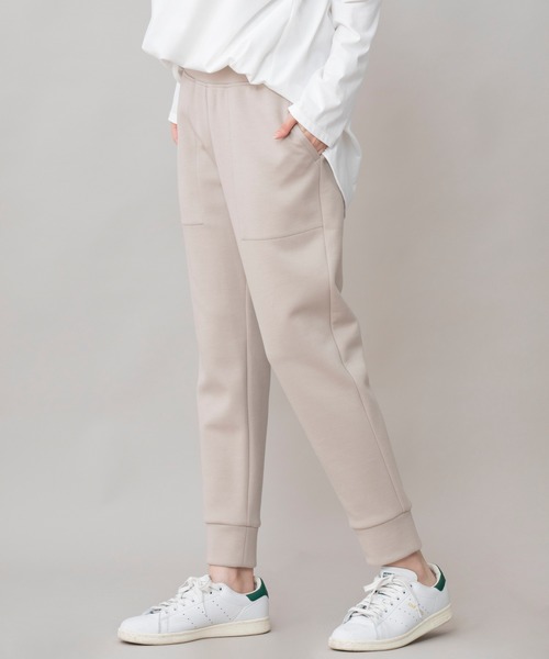 Munich(ミューニック)の「ダンボールニット スウェットパンツ(その他パンツ・レディース・チャコールグレー/ブラック/カーキ/グレイッシュベージュ/モカ/スモークピンク/アイボリー・S/M/XS)」の13枚目の写真