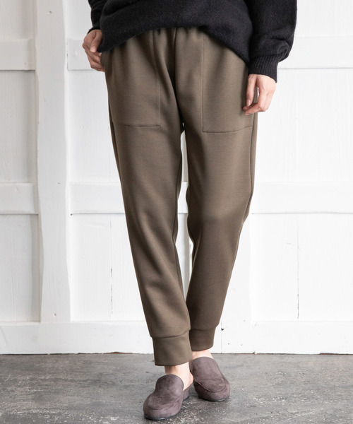 Munich(ミューニック)の「ダンボールニット スウェットパンツ(その他パンツ・レディース・チャコールグレー/ブラック/カーキ/グレイッシュベージュ/モカ/スモークピンク/アイボリー・S/M/XS)」の10枚目の写真