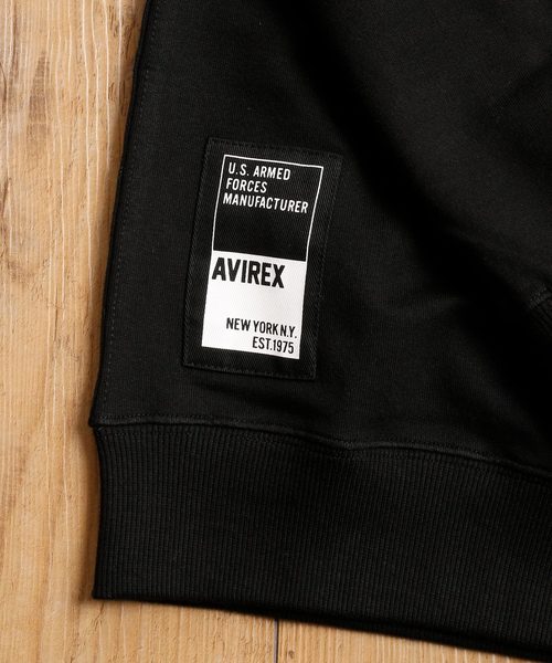 And A（アンドエー）の「AVIREX アヴィレックス / LS BIG LOGO CREW NECK SWEAT ビッグロゴプリント 長袖クルーネック オーバーサイズスウェット / 6193477（スウェット・メンズ・ホワイト/ブラック/エメラルド/バーガンディー・MEDIUM/LARGE/X-LARGE/XX-LARGE）」の16枚目の写真