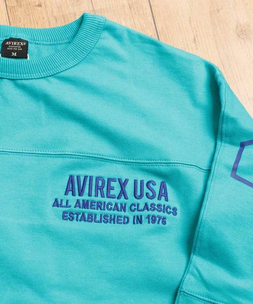 And A（アンドエー）の「AVIREX アヴィレックス / LS BIG LOGO CREW NECK SWEAT ビッグロゴプリント 長袖クルーネック オーバーサイズスウェット / 6193477（スウェット・メンズ・ホワイト/ブラック/エメラルド/バーガンディー・MEDIUM/LARGE/X-LARGE/XX-LARGE）」の19枚目の写真