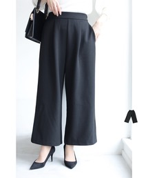 楽してオシャレに穿ける 体型拾わない 年中ヘビロテパンツ ホワイト限定ぺチパンツ付き
