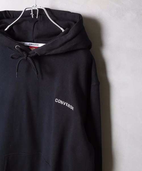 CONVERSE(コンバース)の「【CONVERSE/コンバース】ワンポイントプルパーカー ブランドロゴ(パーカー・メンズ・ホワイト/ブラック/イエロー・MEDIUM/LARGE/X-LARGE)」の5枚目の写真