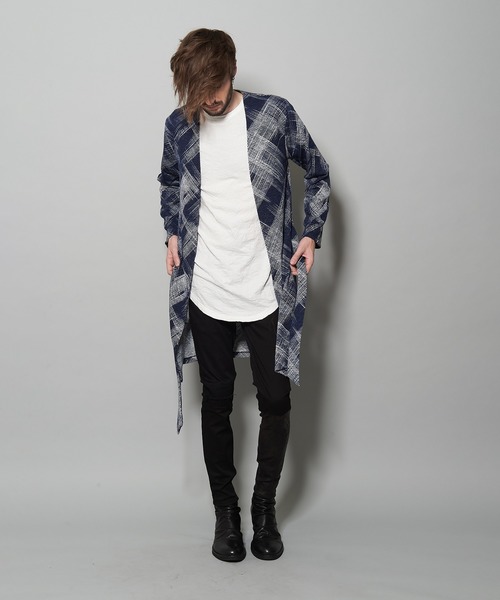 NO ID.（ノーアイディ）の「ボタンレスロングカーディガン（Tシャツ/カットソー・メンズ・ブラック/ネイビー/ワイン・1/2）」の8枚目の写真