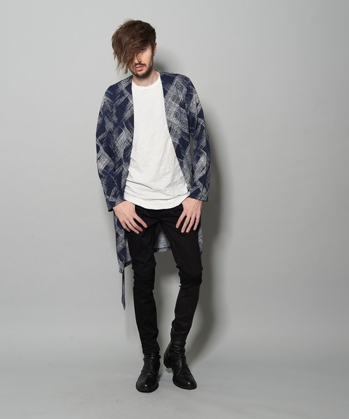 NO ID.（ノーアイディ）の「ボタンレスロングカーディガン（Tシャツ/カットソー・メンズ・ブラック/ネイビー/ワイン・1/2）」の9枚目の写真