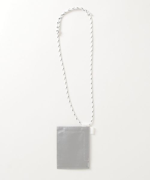 SABLE CLUTCH（セーブルクラッチ）の「EASY TAG WALLET - NECK CORD wWHITE（コインケース・レディース・ホワイト/シルバー・ONE SIZE）」の7枚目の写真
