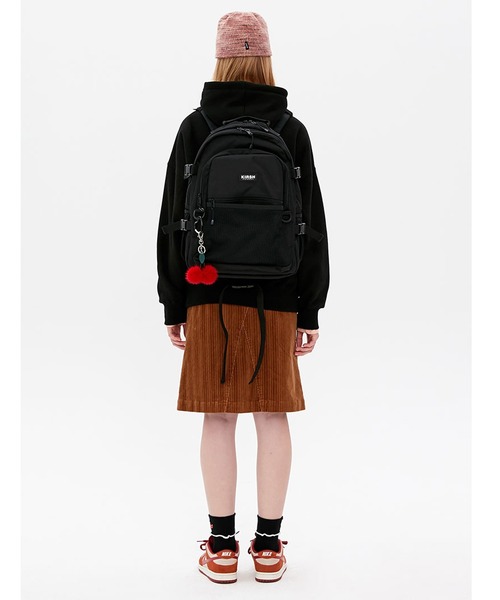 KIRSH(キルシー)の「【KOREA KIRSH オリジナルライン】『KIRSH/キルシー』KIRSH POCKET STORAGE BACKPACK/韓国ブランド ポケット ストレージ バックパック リュック(バックパック/リュック・レディース・ブラック・FREE)」の8枚目の写真