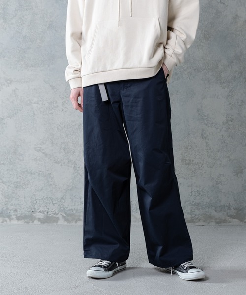 INTER FACTORY（インターファクトリー）の「WEARISTA Suzu - ミニマルカーゴパンツ　made in INTER FACTORY（カーゴパンツ・メンズ・ホワイト/ネイビー・MEDIUM/LARGE）」の18枚目の写真