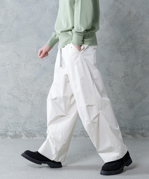 INTER FACTORY（インターファクトリー）の「WEARISTA Suzu - ミニマルカーゴパンツ　made in INTER FACTORY（カーゴパンツ・メンズ・ホワイト/ネイビー・MEDIUM/LARGE）」の15枚目の写真