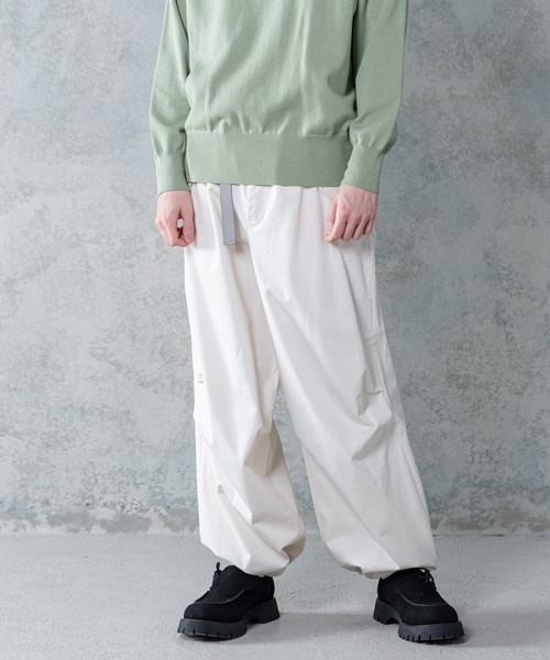 INTER FACTORY（インターファクトリー）の「WEARISTA Suzu - ミニマルカーゴパンツ　made in INTER FACTORY（カーゴパンツ・メンズ・ホワイト/ネイビー・MEDIUM/LARGE）」の17枚目の写真