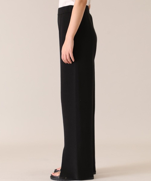 Luftrobe（ルフトローブ）の「《Luftrobe》フロントスリットニットパンツ（その他パンツ・レディース・ブラック/ベージュ・9号）」の4枚目の写真