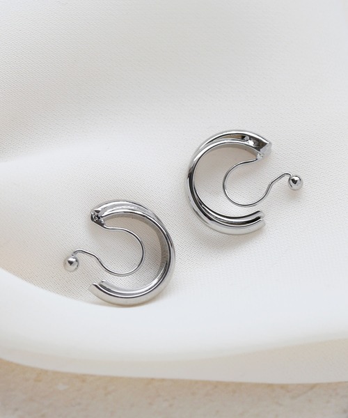 colleca la（コレカラ）の「ノンホール・2連フープイヤリング（イヤリング・レディース・シルバー/ゴールド・FREE）」の2枚目の写真