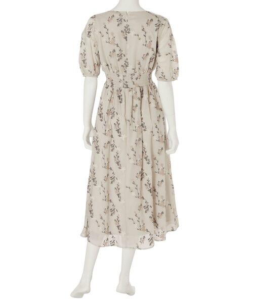 MERCURYDUO（マーキュリーデュオ）の「楊柳刺繍シャーリングワンピース（ワンピース・レディース・ブラック/ベージュ・SMALL/MEDIUM）」の19枚目の写真