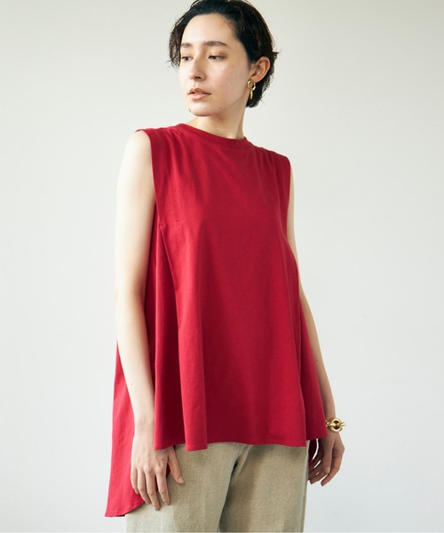 GALLARDAGALANTE（ガリャルダガランテ）の「タックフレアカットソー（Tシャツ/カットソー・レディース・チャコールグレー/パープル/ブラウン/ホワイト/レッド/グリーン/ブラック・FREE）」の7枚目の写真