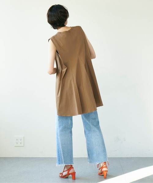 GALLARDAGALANTE（ガリャルダガランテ）の「タックフレアカットソー（Tシャツ/カットソー・レディース・チャコールグレー/パープル/ブラウン/ホワイト/レッド/グリーン/ブラック・FREE）」の22枚目の写真