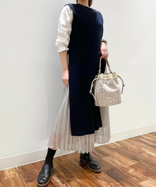 COACH（コーチ）の「フィールド バケット バッグ シグネチャー