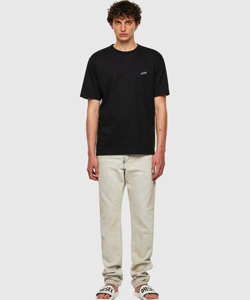 DIESEL（ディーゼル）の「メンズ Tシャツ シームレス（Tシャツ/カットソー・メンズ・ブラック/ホワイト・SMALL/X-LARGE/XX-LARGE/LARGE/MEDIUM）」の3枚目の写真