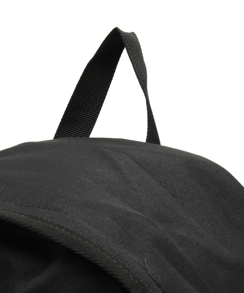 Dickies(ディッキーズ)の「WEGO/Dickiesベーシックデイパック(バックパック/リュック・メンズ・ブラック/グリーン/ネイビー/レッド・FREE)」の6枚目の写真