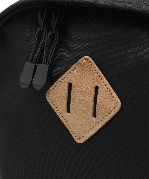 Dickies(ディッキーズ)の「WEGO/Dickiesベーシックデイパック(バックパック/リュック・メンズ・ブラック/グリーン/ネイビー/レッド・FREE)」の7枚目の写真