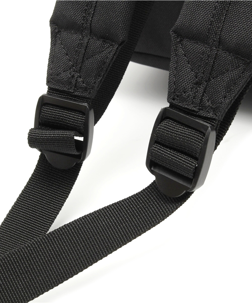 Dickies(ディッキーズ)の「WEGO/Dickiesベーシックデイパック(バックパック/リュック・メンズ・ブラック/グリーン/ネイビー/レッド・FREE)」の9枚目の写真