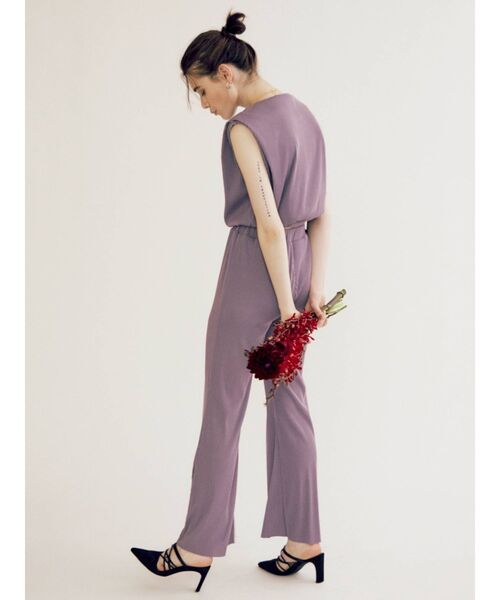 EVRIS（エヴリス）の「プリーツフレアパンツ【セットアップ着用可能】（スラックス・レディース・ブラック/パープル/アイボリー・FREE）」の15枚目の写真