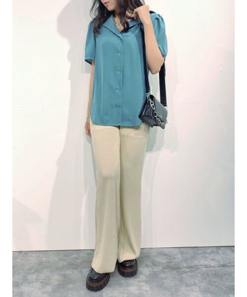 EVRIS（エヴリス）の「プリーツフレアパンツ【セットアップ着用可能】（スラックス・レディース・ブラック/パープル/アイボリー・FREE）」の5枚目の写真