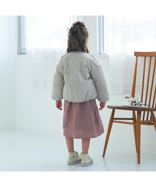 apres les cours（アプレレクール）の「WEB限定 プードルファーリバーシブルアウター（ダウンジャケット/コート・キッズ・ピンク/ベージュ/サックスブルー・140/120/100/90/80/130/110）」の5枚目の写真