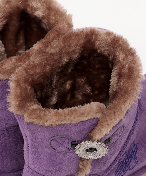チチカカ（チチカカ）の「メタルパーツ付きムートンブーツ（ブーツ・レディース・ブラック/パープル/キャメル・MEDIUM/LARGE）」の20枚目の写真
